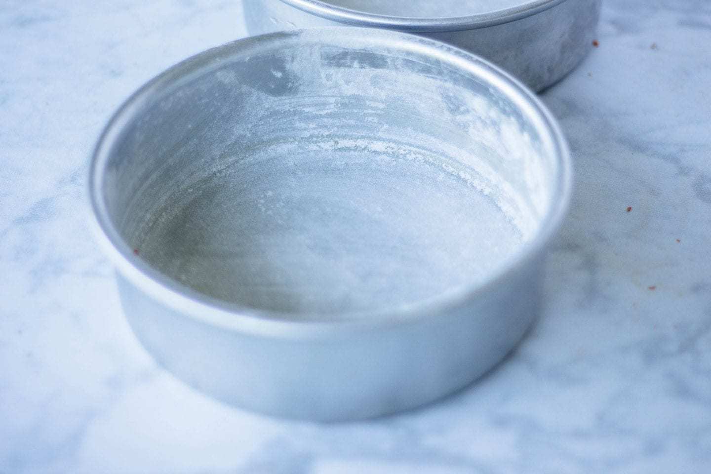 floured cake pan