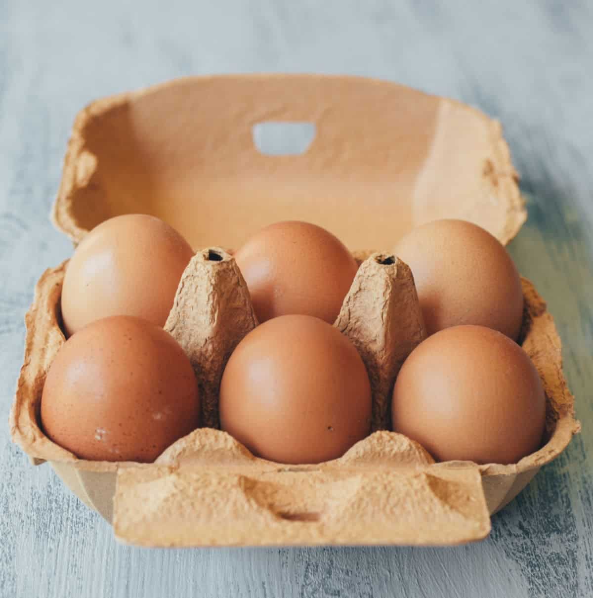 6 eggs in a carton