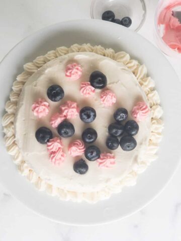 mini vanilla cake with vanilla buttercream frosting