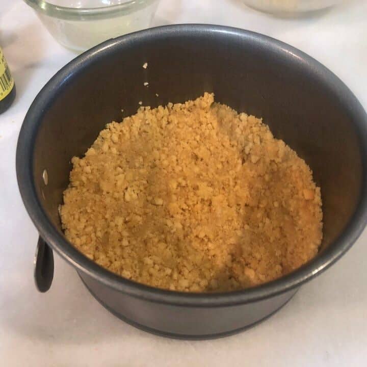 graham crackers crust in springform pan.