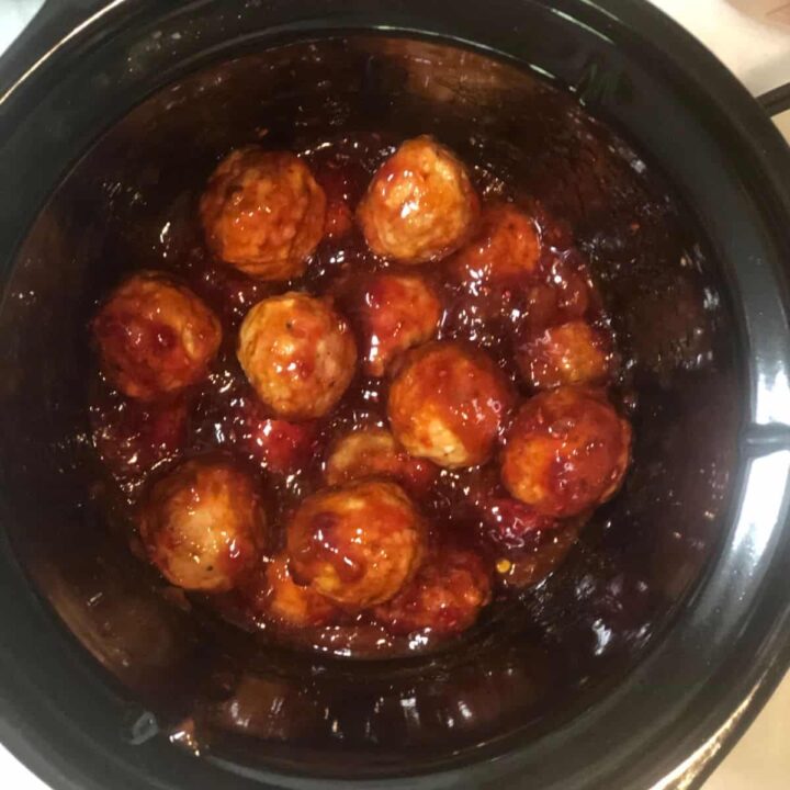 sweet and spicy crockpot meatballs