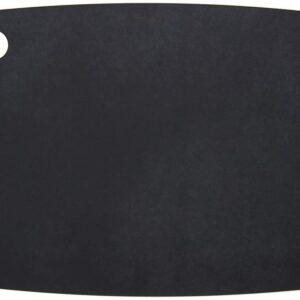Epicurean black cutting board.