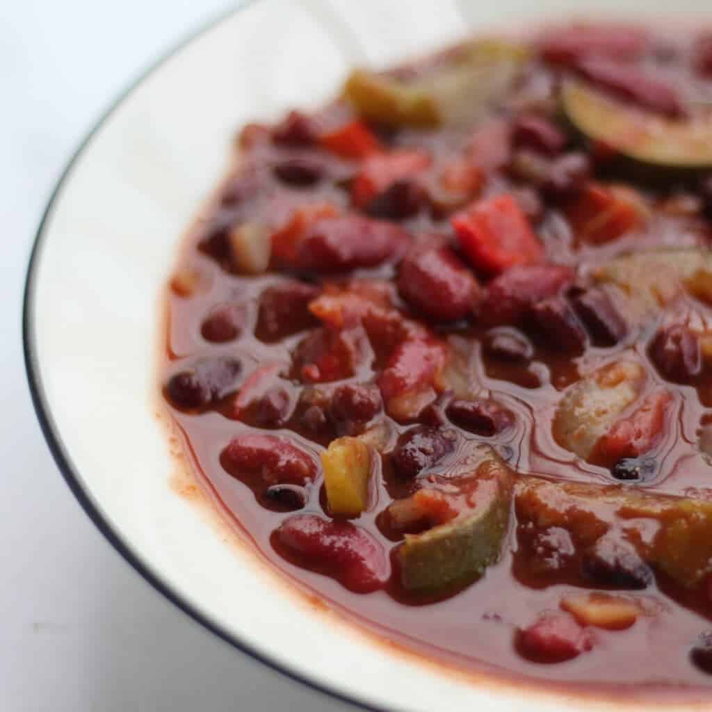 bowl of veggie chili.