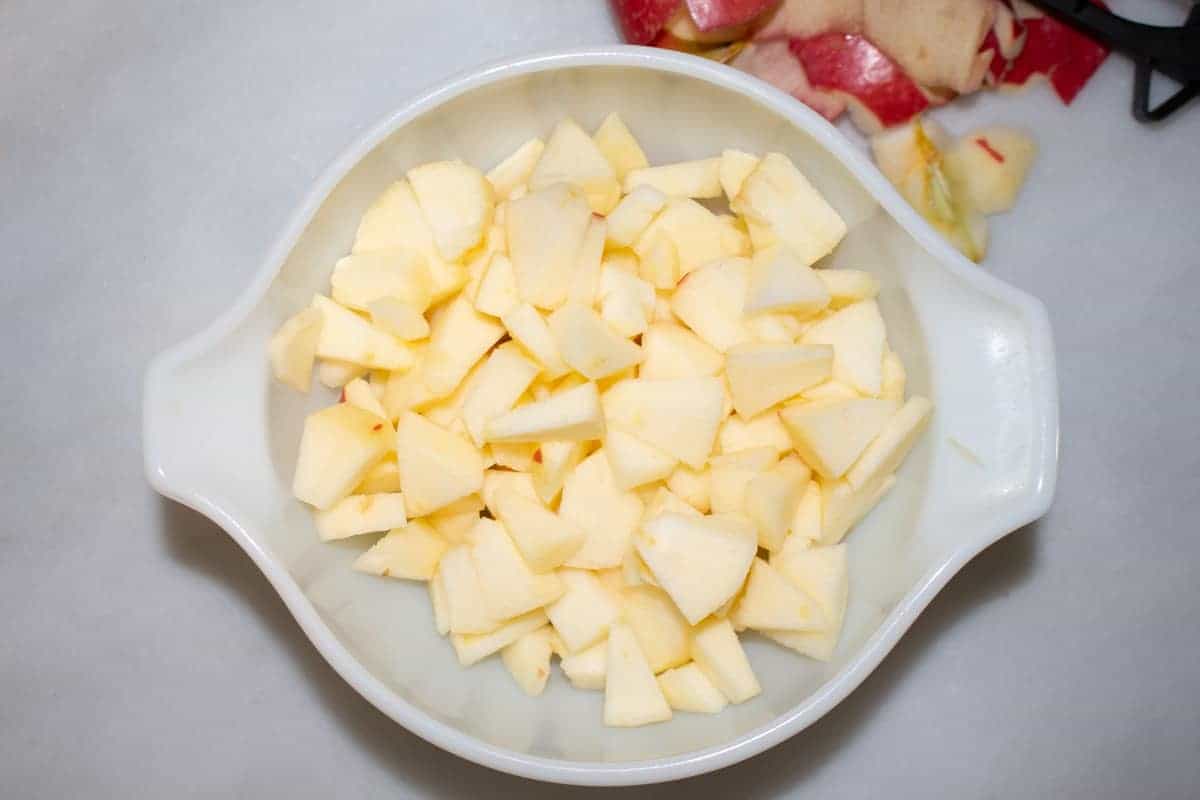 Bowl of chopped apples.