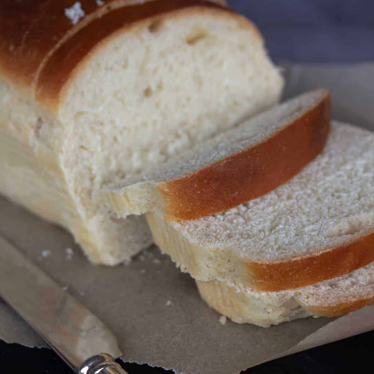 Amish White Bread Mini Loaves - Amanda's Cookin' - Yeast Breads