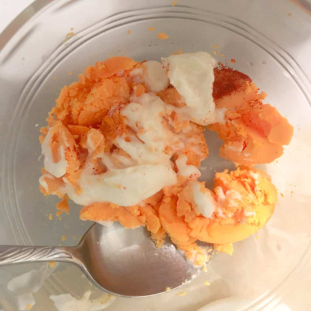 Southern Deviled Eggs Without Mustard