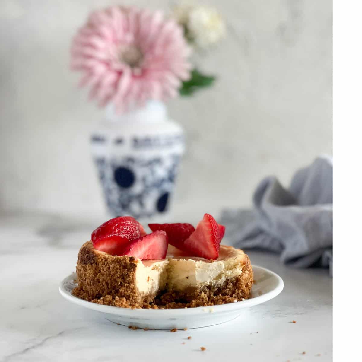Mini Slow Cooker Cheesecake Recipe