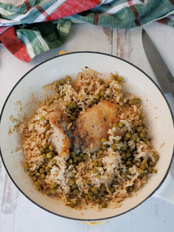 One Pan Chicken, Rice, & Peas: Dinner for One