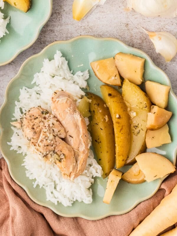 Small Slow Cooker Garlic Chicken Dinner